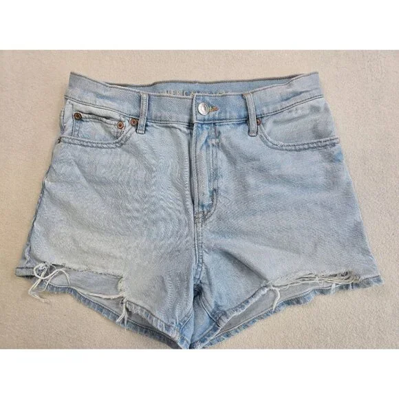 American Eagle Womens Relaxed Denim Shorts Size 4 Light Wash Distressed - Picture 1 of 4